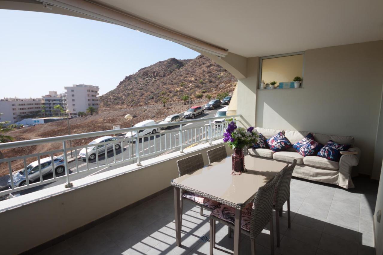 Comfortable Apartment With Amazing Sea Views Palm-mar Exterior foto